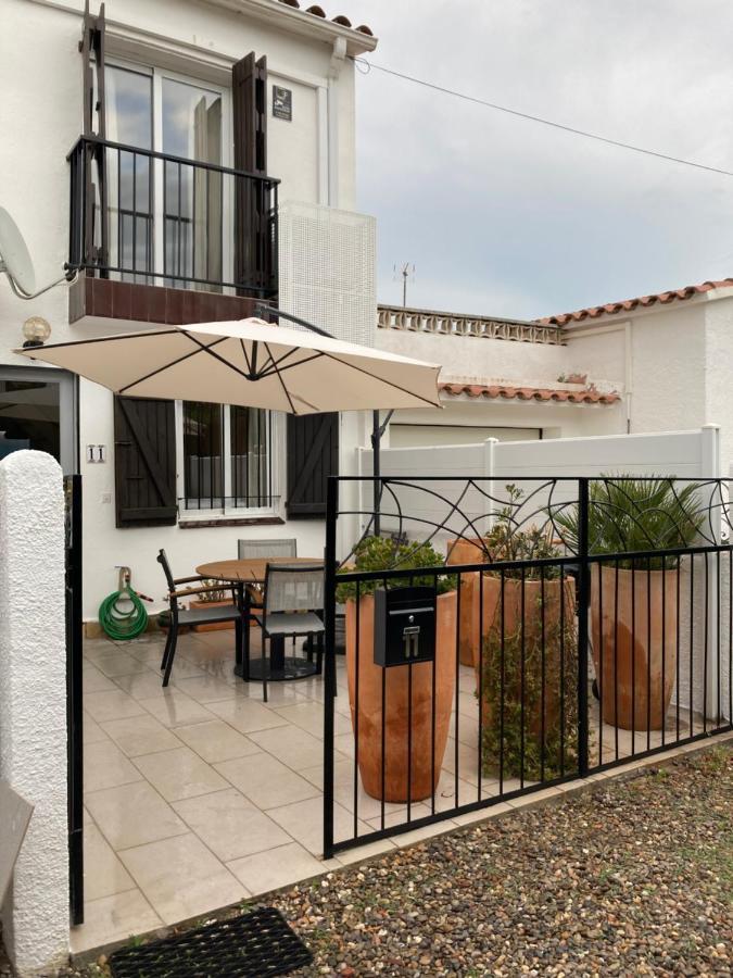 Charmante Maison Coeur De Ville 650M Plage Empuriabrava Exterior foto